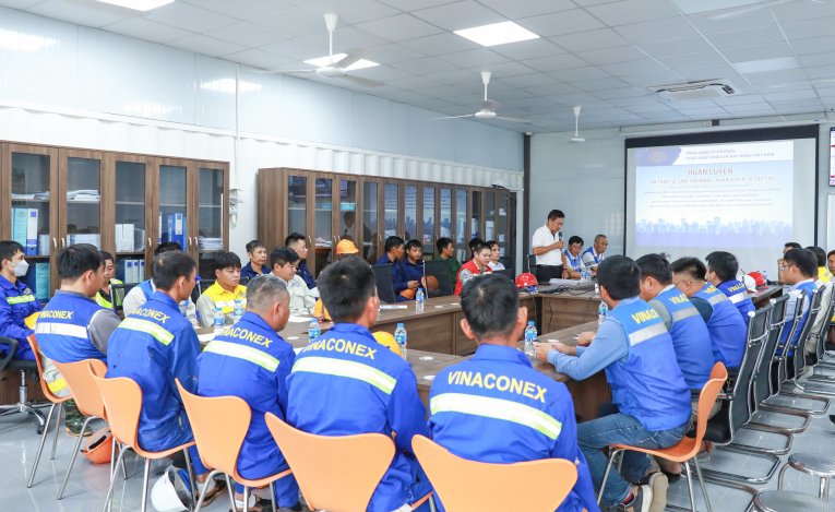 Đào Tạo An Toàn Lao Động Huấn Luyện Cấp Chứng Chỉ 6 Nhóm Uy Tín Tại TP.HCM